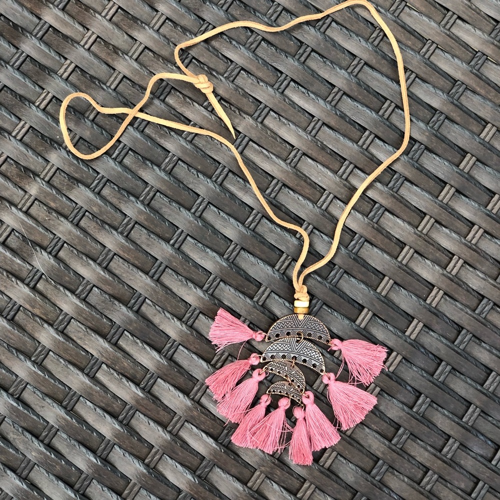Dusty rose boho necklace